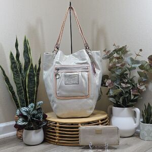 Coach Bella Bucket Tote with Matching Wallet